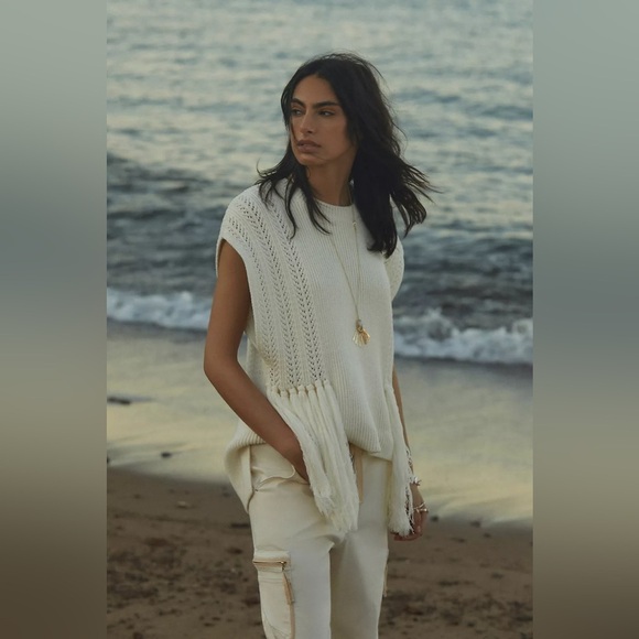 Anthropologie Fringed Sweater Vest Cream One Size - Picture 5 of 15